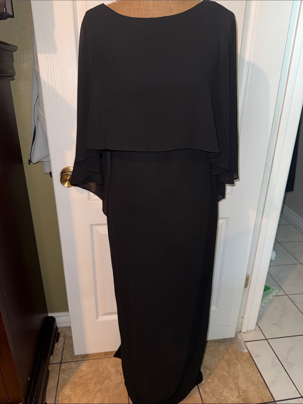 Vince Camuto Elegant Black Sheer-Overlay Maxi Dress